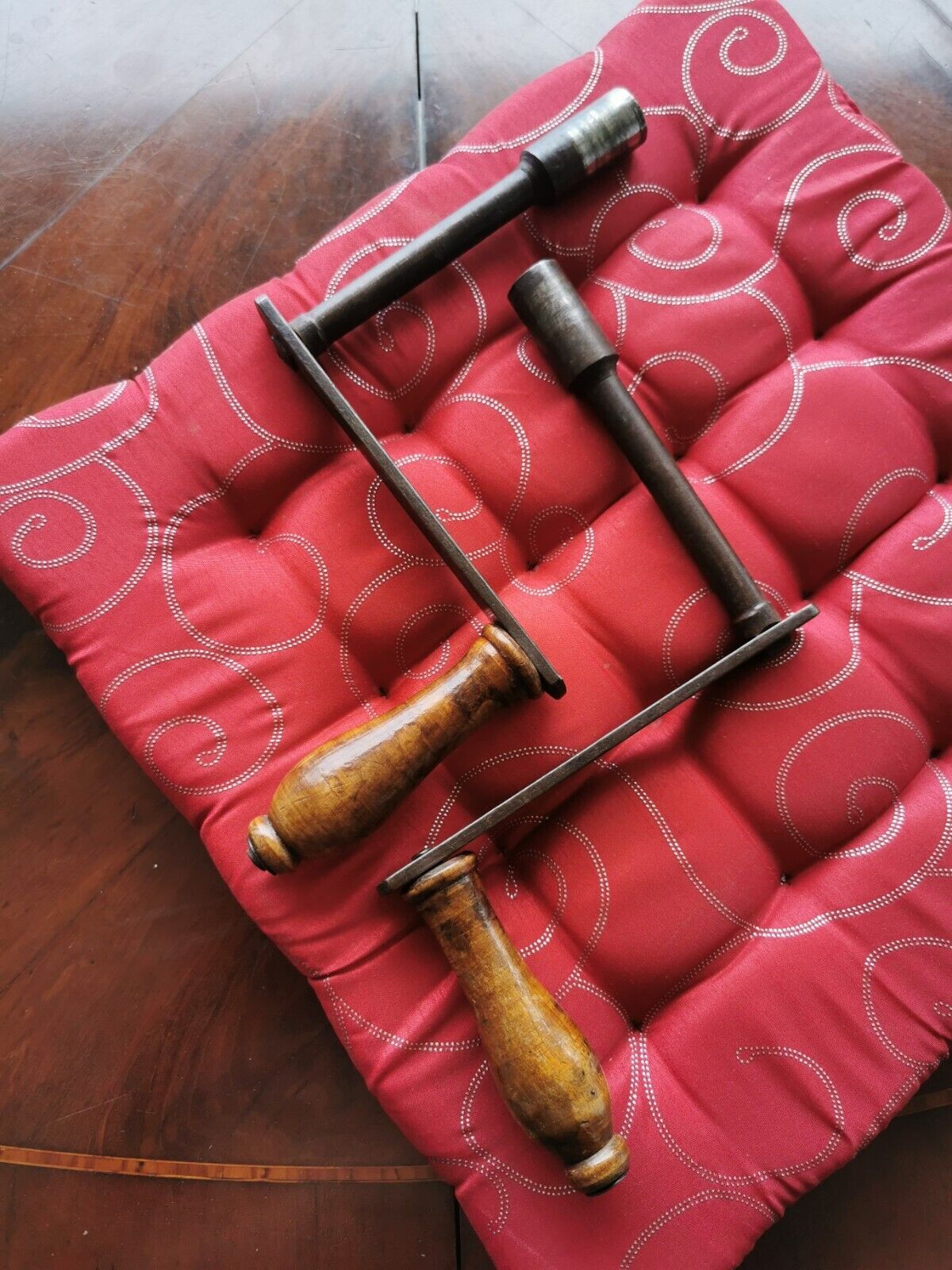 Rack rack table joseph fitter system style louis xvi