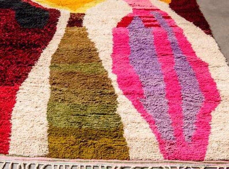 Beni Ourain Berber rug, handwoven, traditional size 140 x 260 cm.