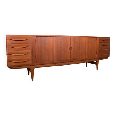 Grande enfilade Danoise en Teck modèle U15 par Johannes Andersen 1965.