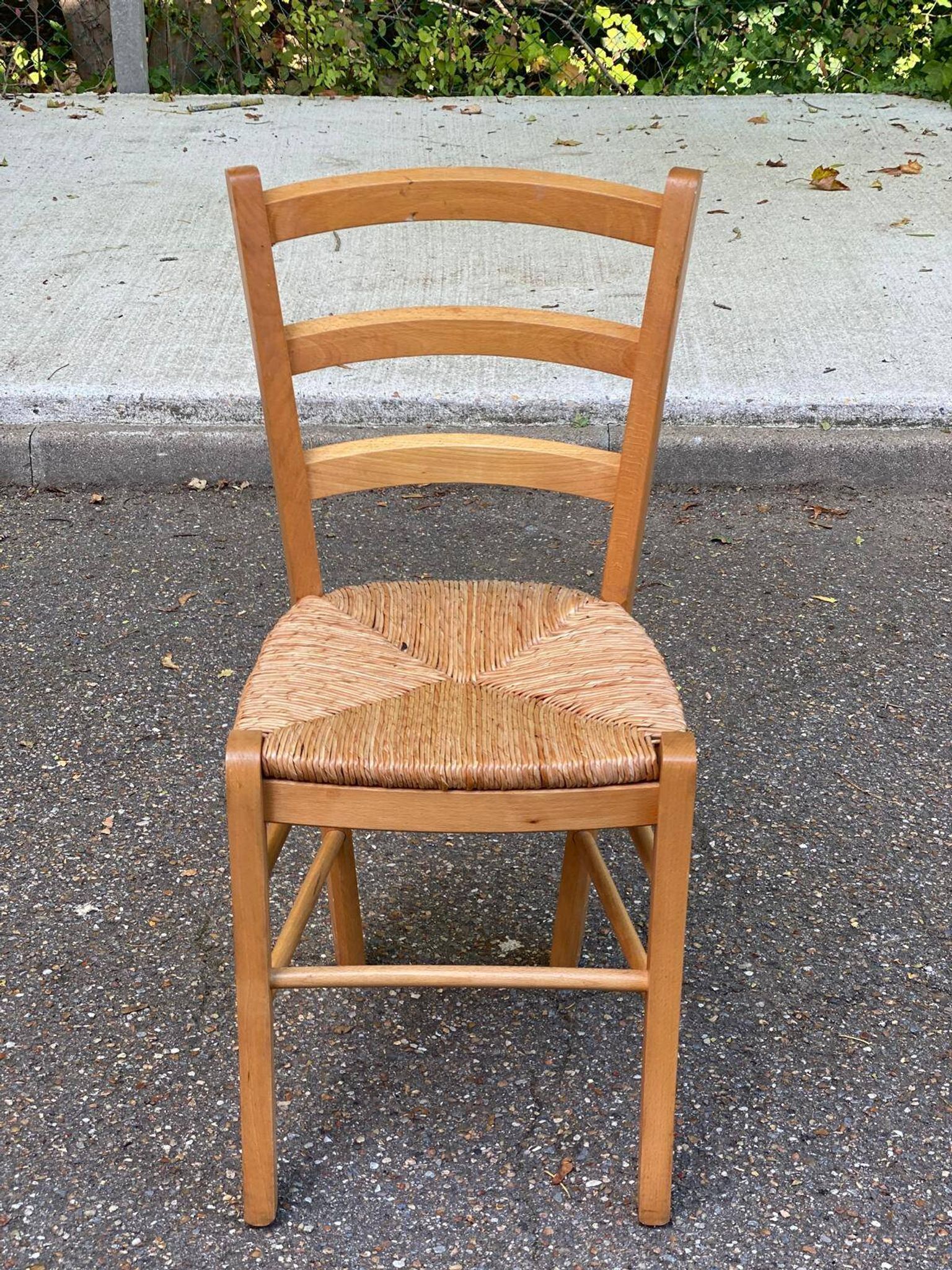 Chaise de bureau bois massif blond et paille Louis Philippe