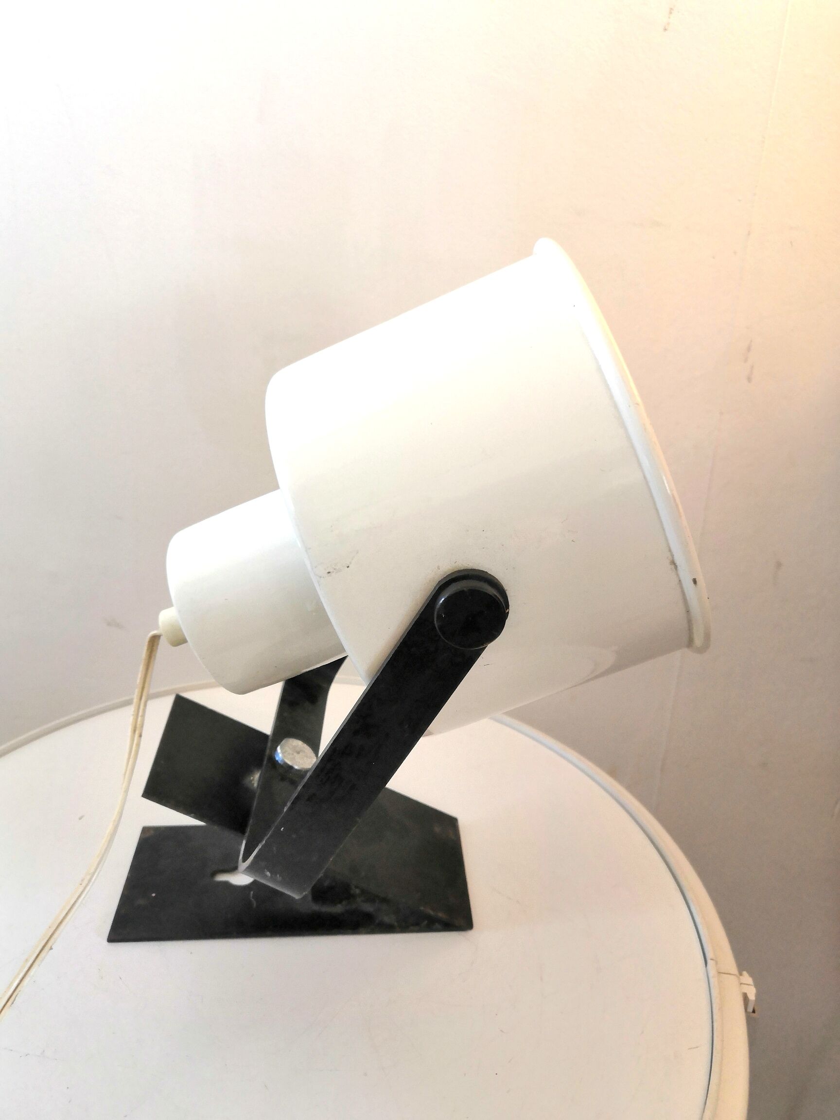 Clamp lamp design 70s