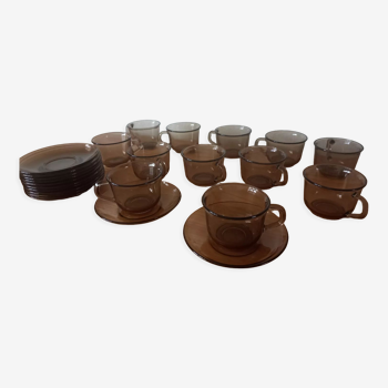 Cups and saucers Glcoloc Arcopal