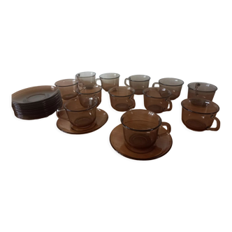 Cups and saucers Glcoloc Arcopal