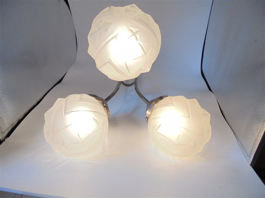 Art deco chandelier