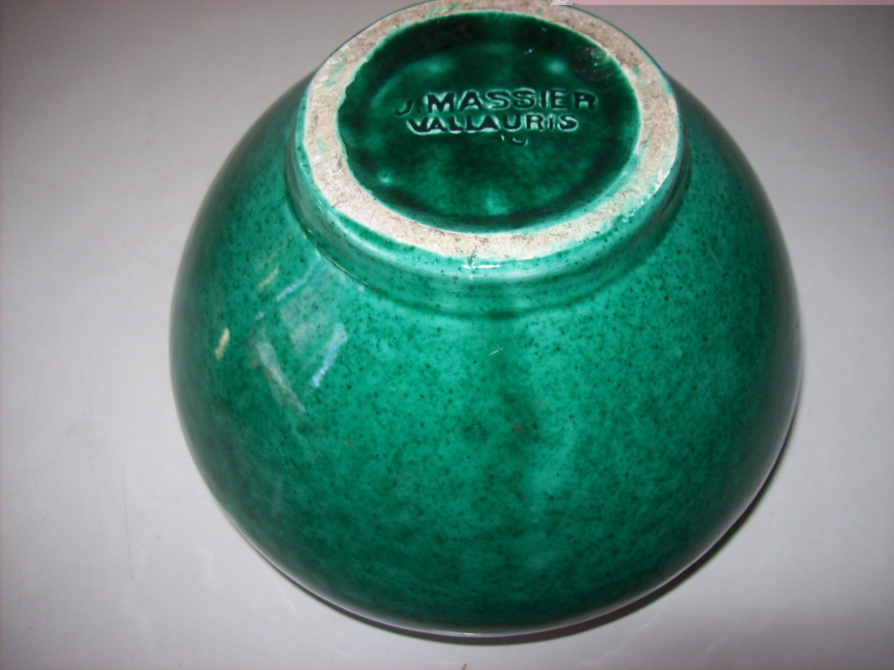 Ceramic pot cover signed jérome massier