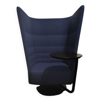 Fauteuil acoustique Cell128 de chez Sitland en tissu bleu