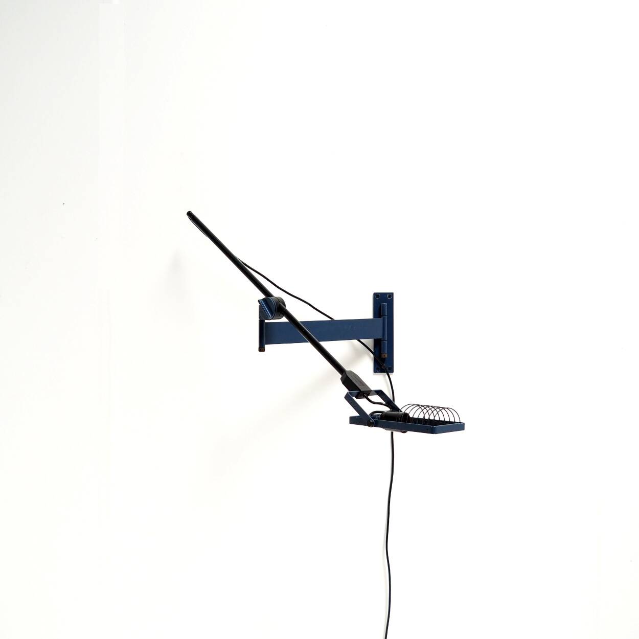 ‘Sintesi’ Wall Lamp by Ernesto Gismondi for Artemide, Italy, 1975