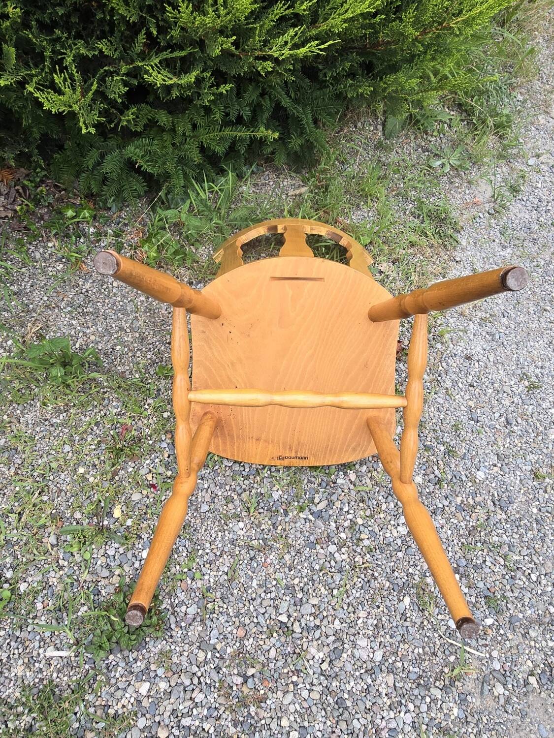 Baumann serie de six chaises de bistrot