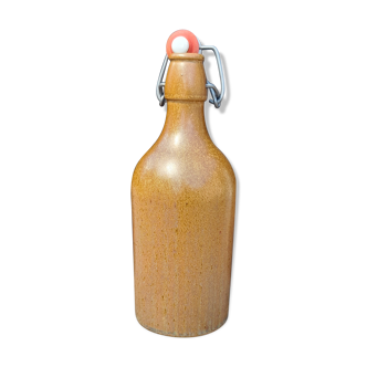 Bottle/vase/soliflore in enamelled sandstone, retro 50's mark MKM