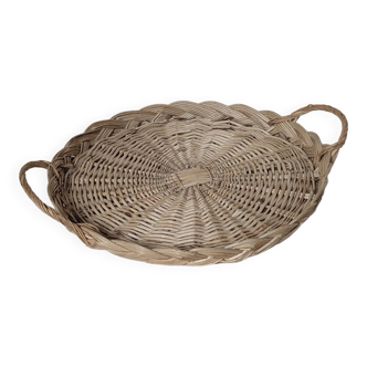 Round wicker tray