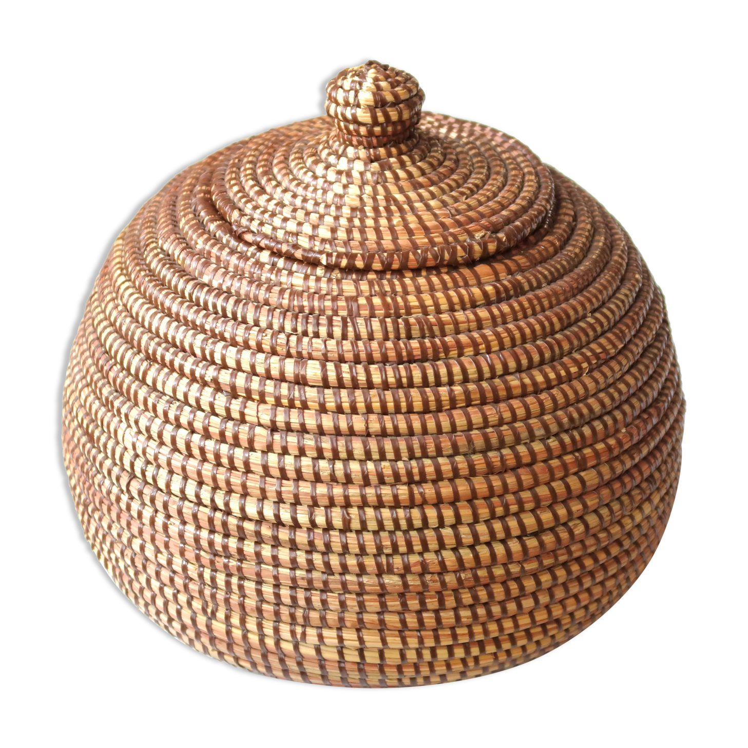 Round braided fiber box, basket, 80s