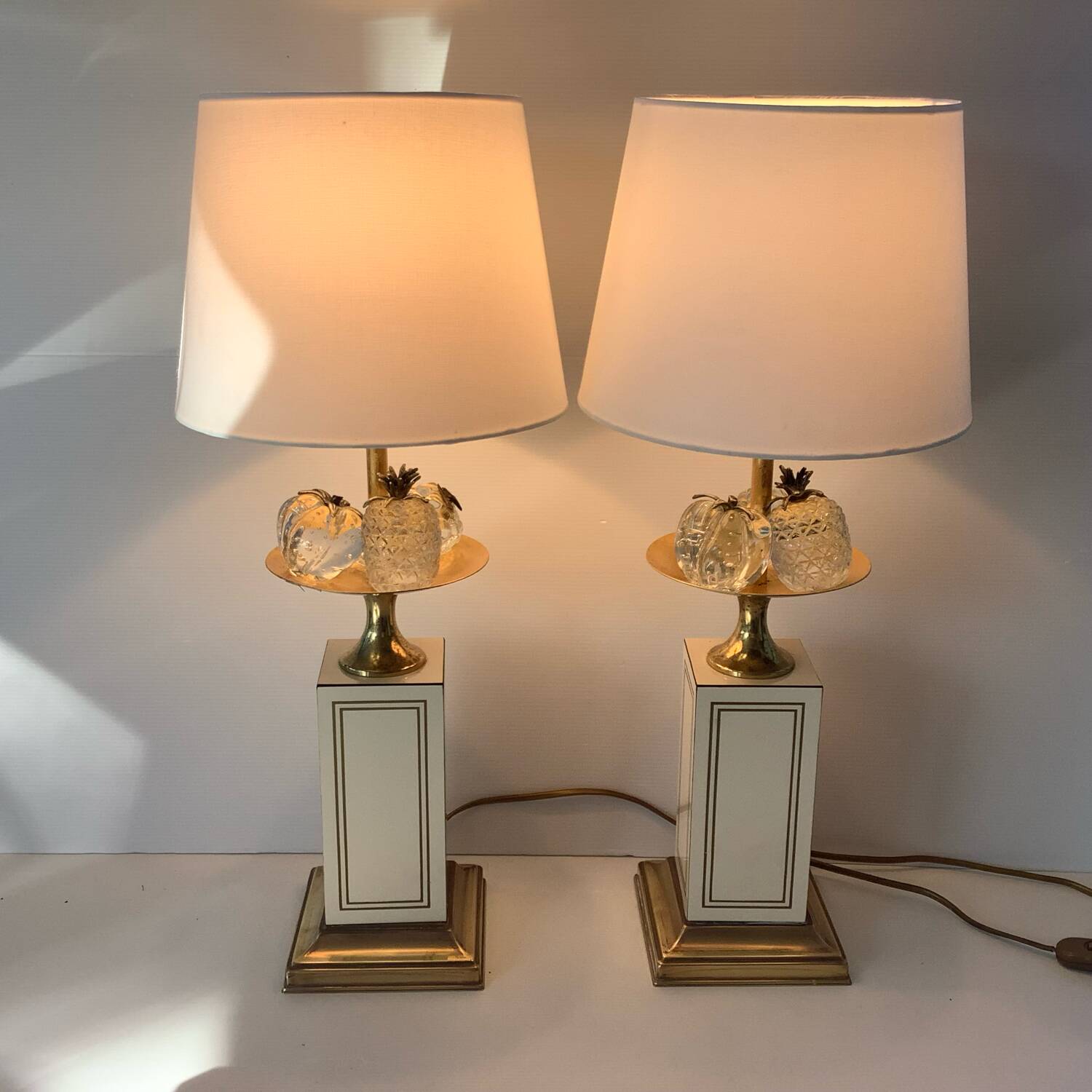 Le Dauphin Pair of Frugiere Lamps 1960-1970 Fruit Crystal Hollywood Re