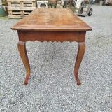 Table de ferme XVIIIème style Louis XV en merisier
