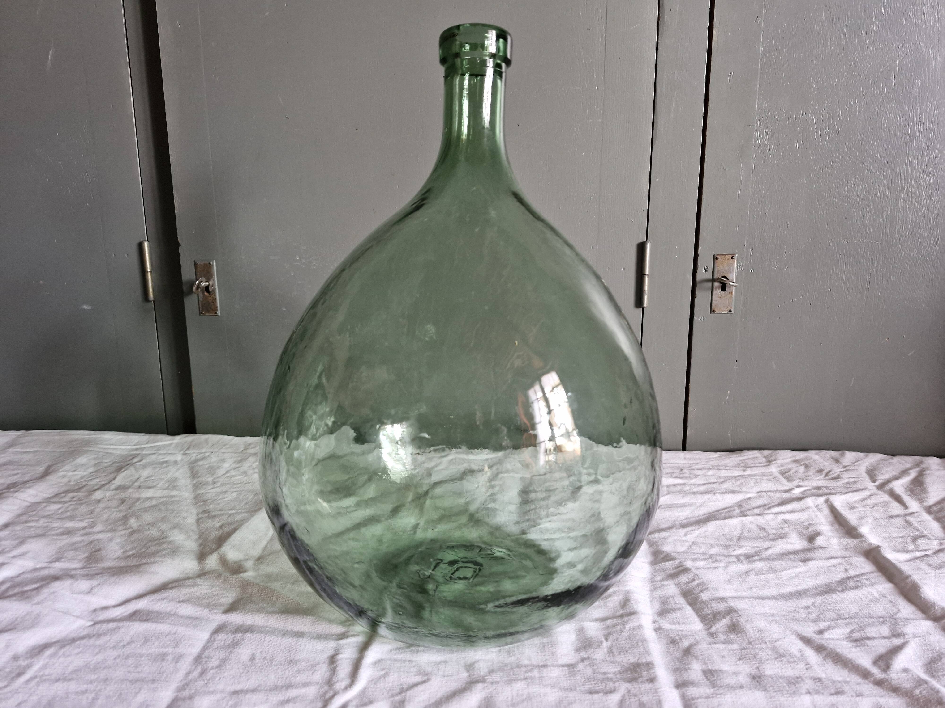 Old demijohn - 10 liters - height 31 cm
