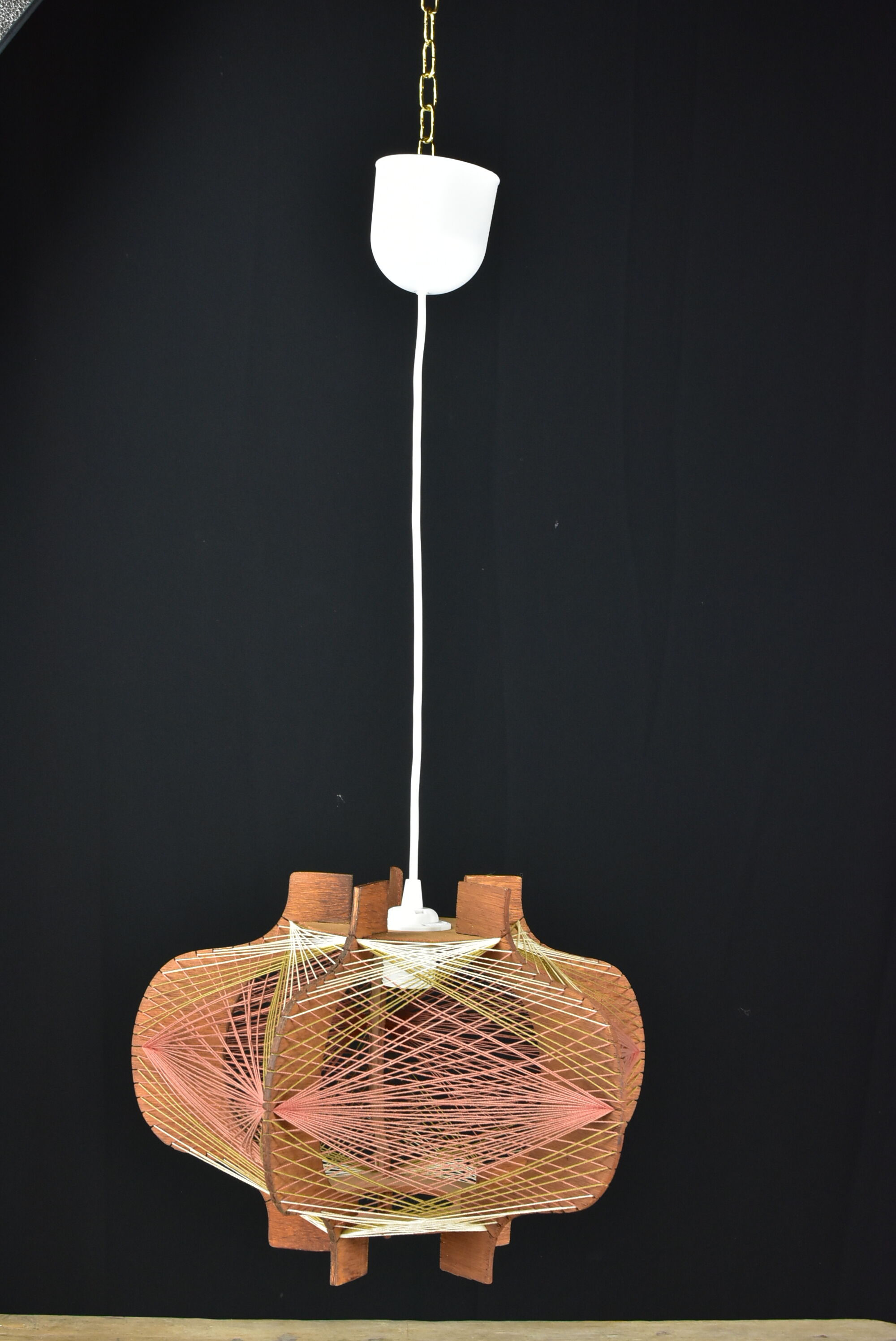 Vintage wood and thread pendant lamp