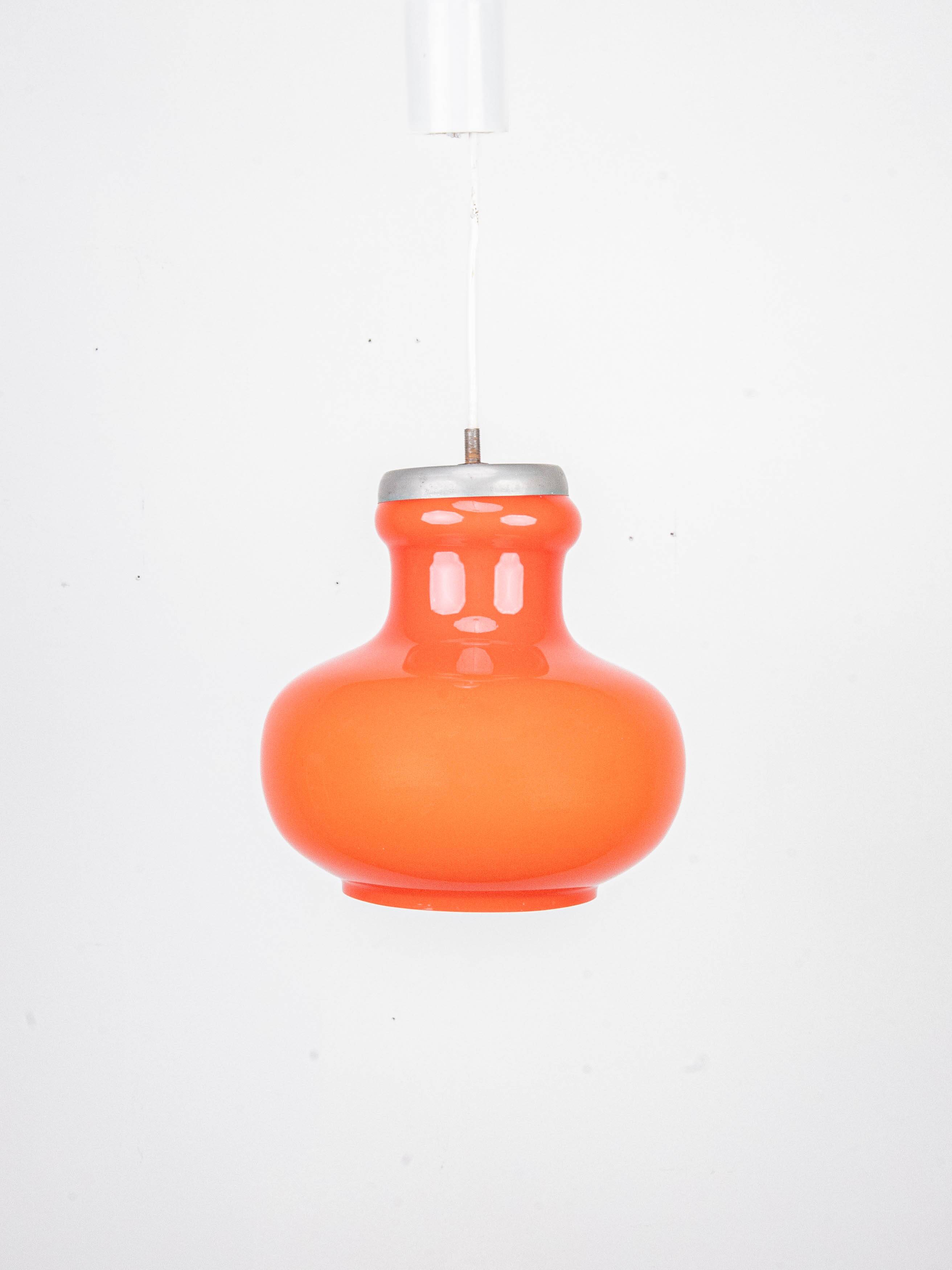 Spage age pendant light