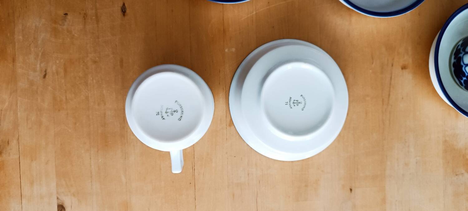 Porsgrund “Marguerite” coffee service designed by Grete Rønning