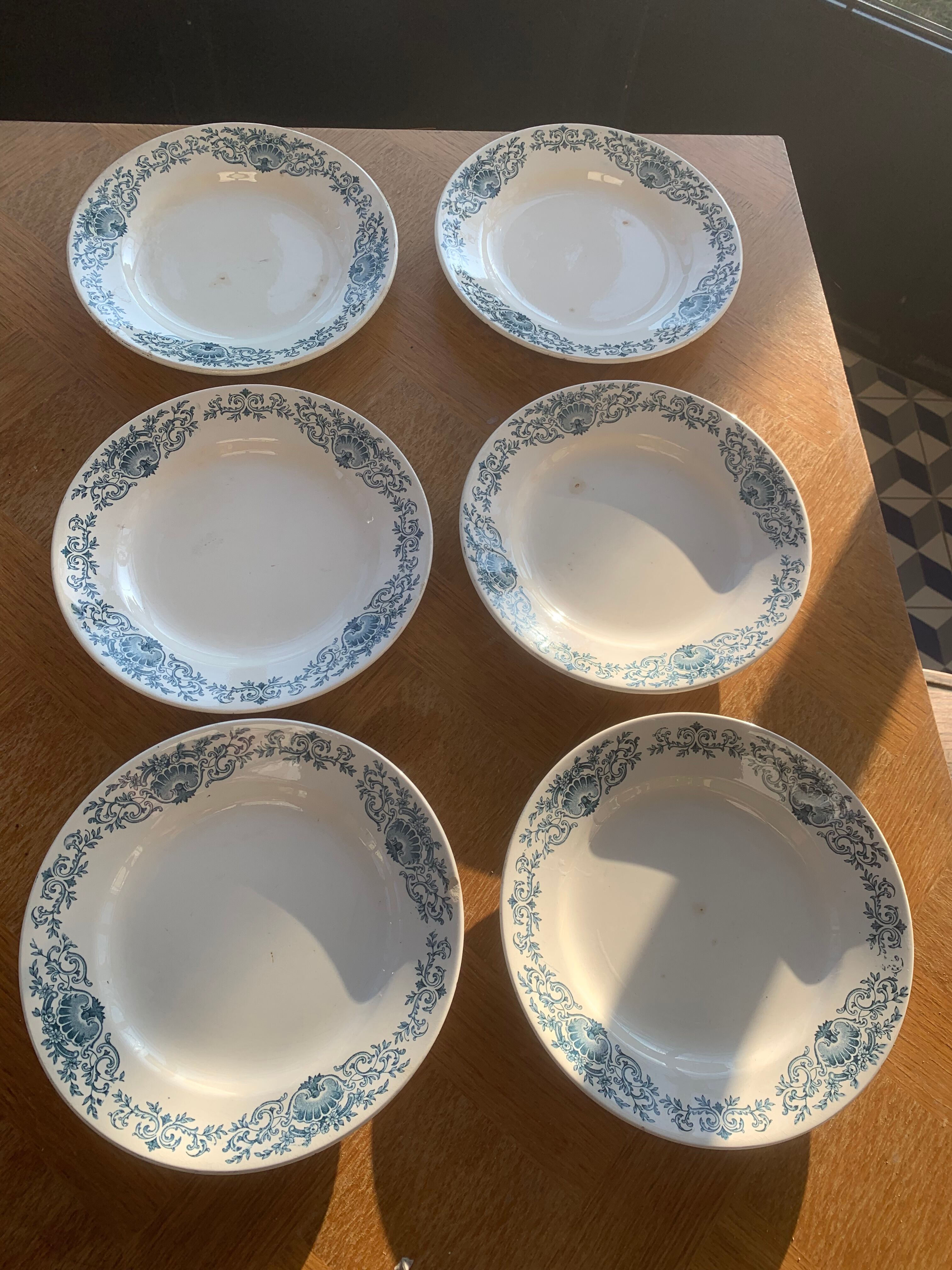 6 flat plates model shell longchamp iron earth art deco