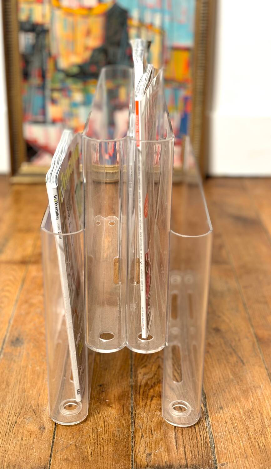 Kartell Giotto Stoppino magazine rack