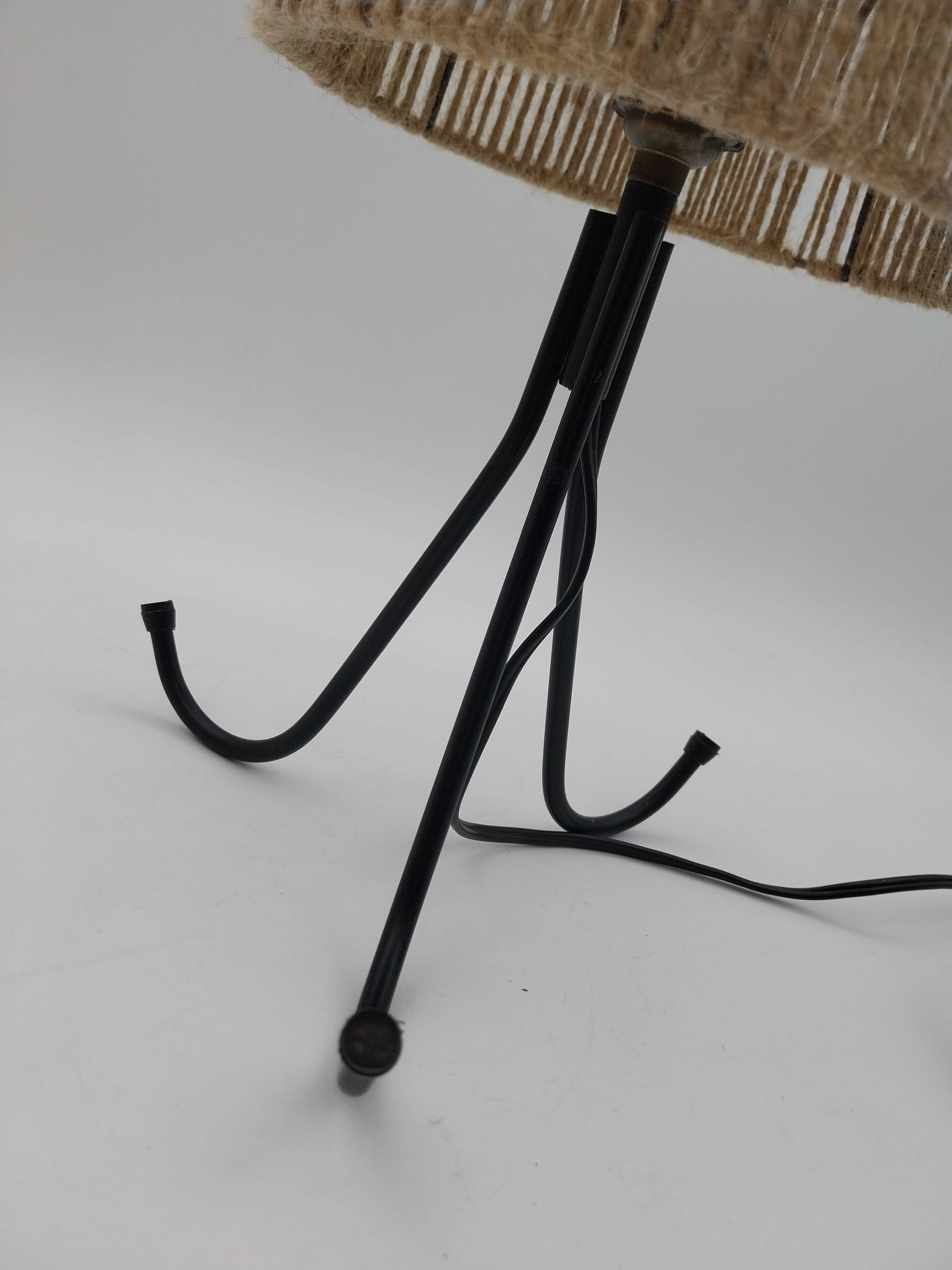 Vintage tripod lamp with rope shade