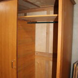 Armoire vintage