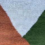 Handwoven wool Berber rug size 1.5/2.5 m