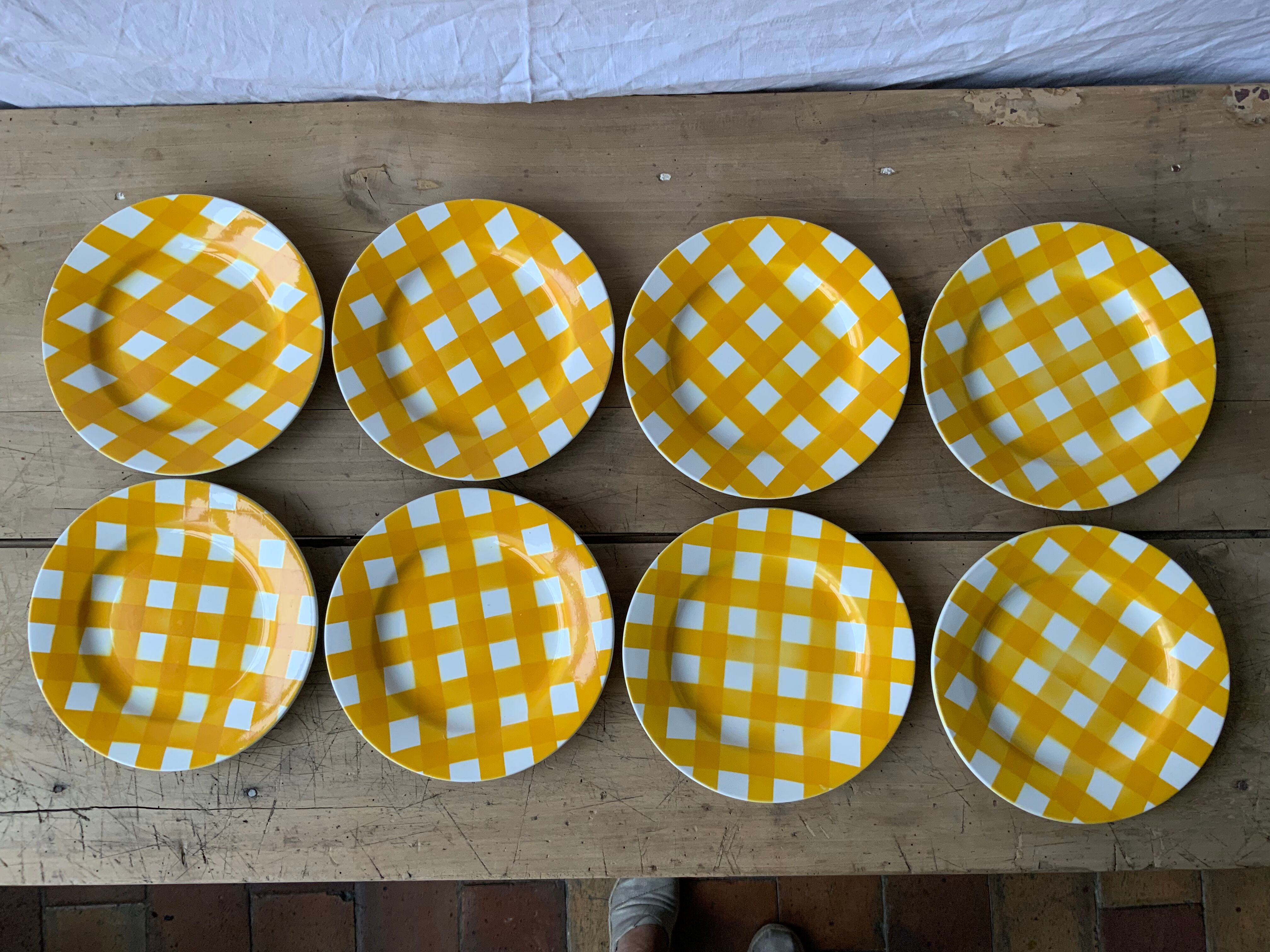 Vintage checkered plates