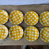 Vintage checkered plates