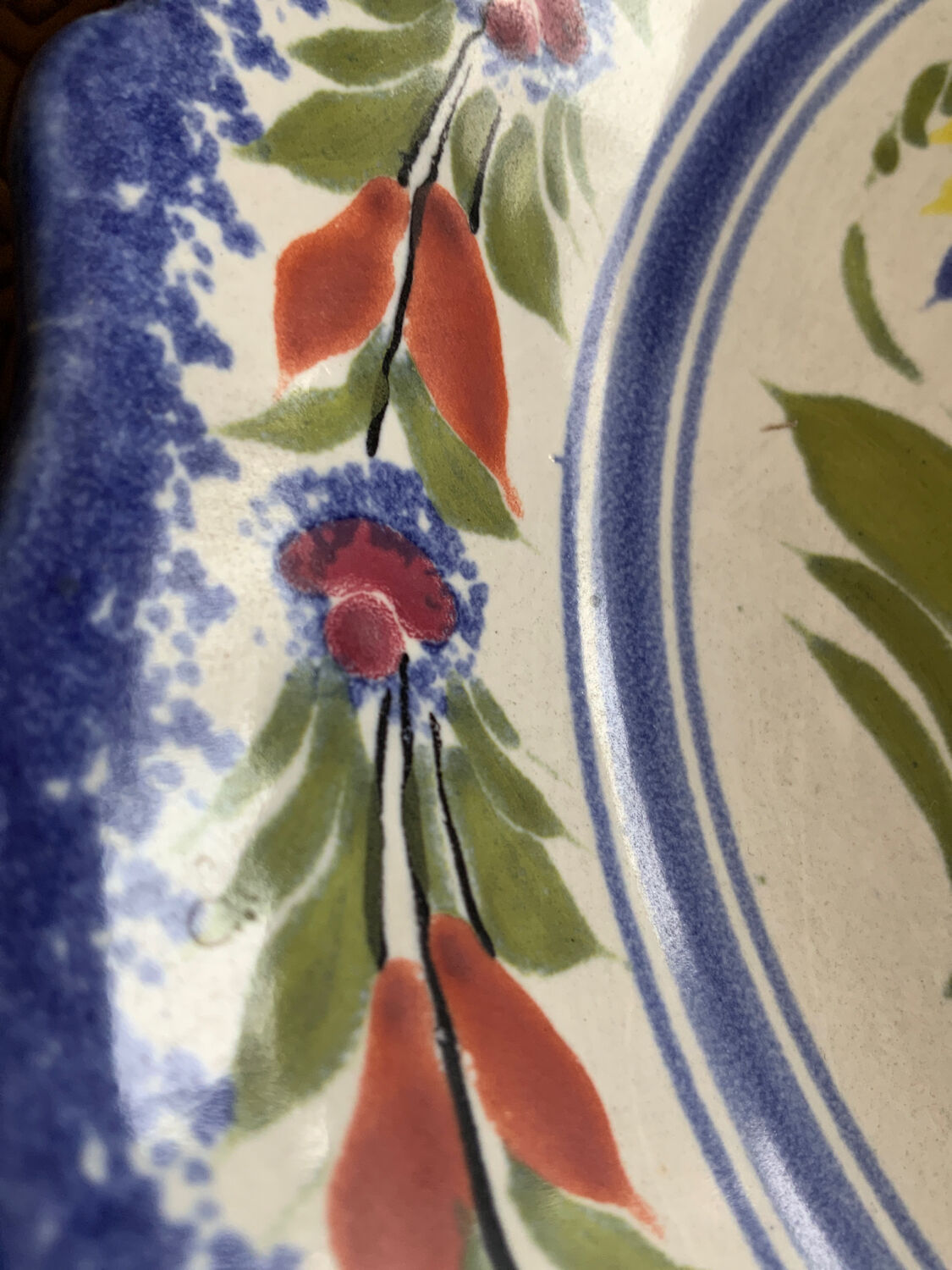 Hollow plate Quimper