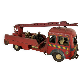 Charles Rossignol fire truck