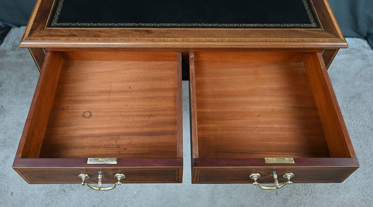 Small Mahogany Desk, English style – Early 20th century