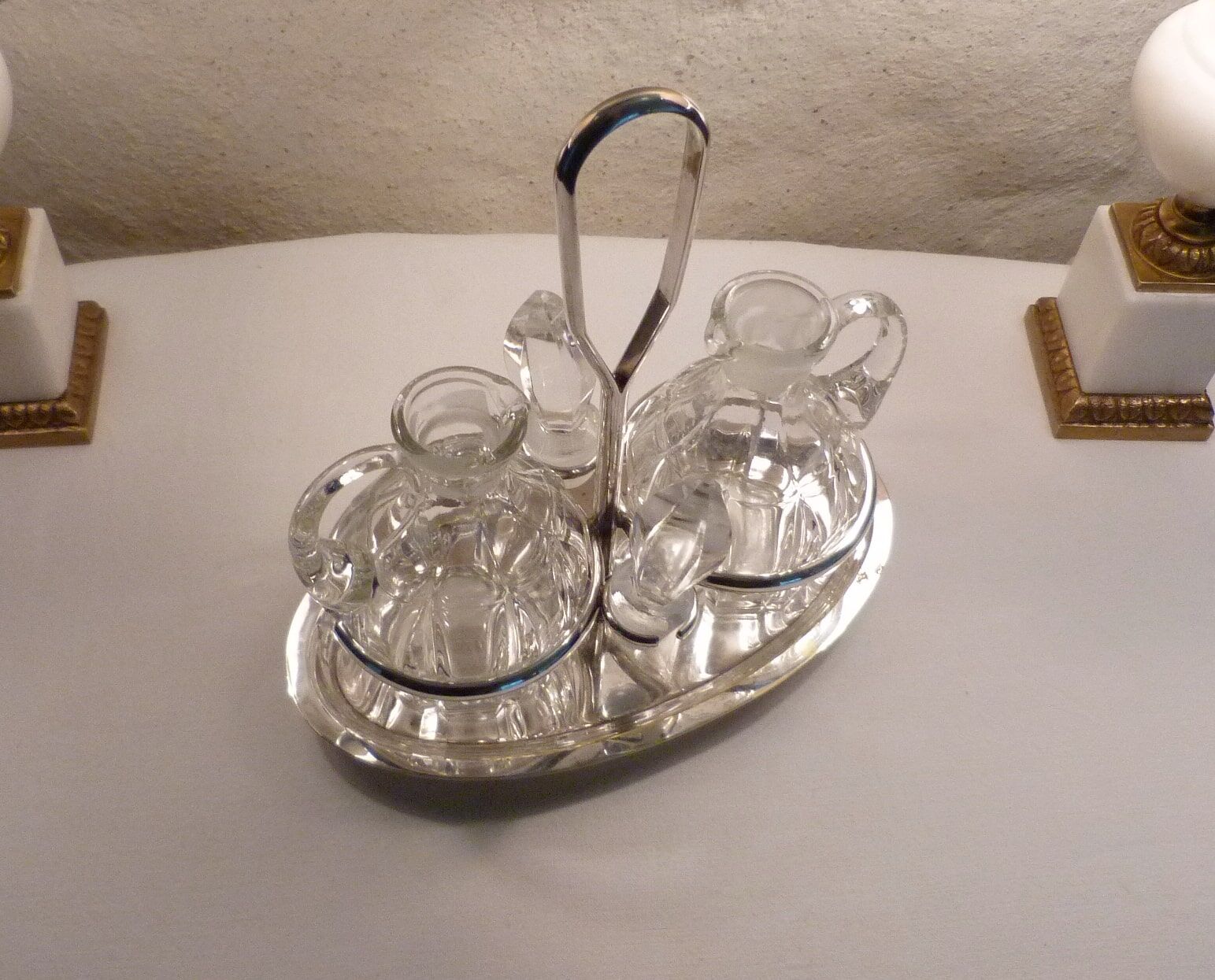 Oil and vinegar service