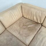 Canapé-lit/méridienne De Sede DS76 en cuir beige, années 1970