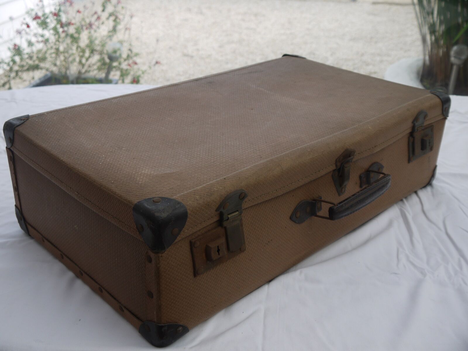 40s jacket in relief griddle