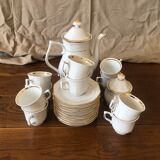 Porcelain coffee/tea service