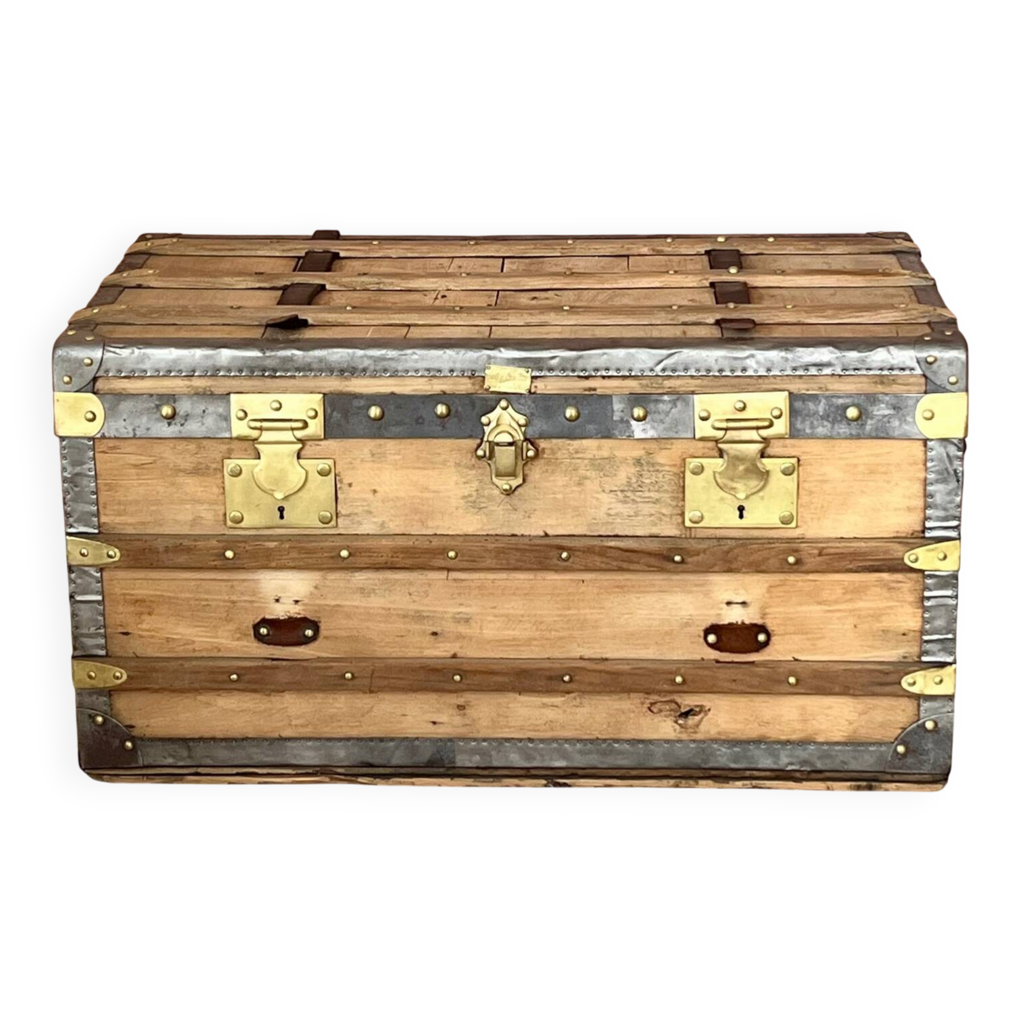 Wooden trunk