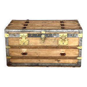 malle coffre en bois