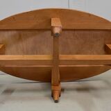 Table de salon en chêne massif, par R. Guillerme et J. Chambron, éditions « Votre Maison » 1960