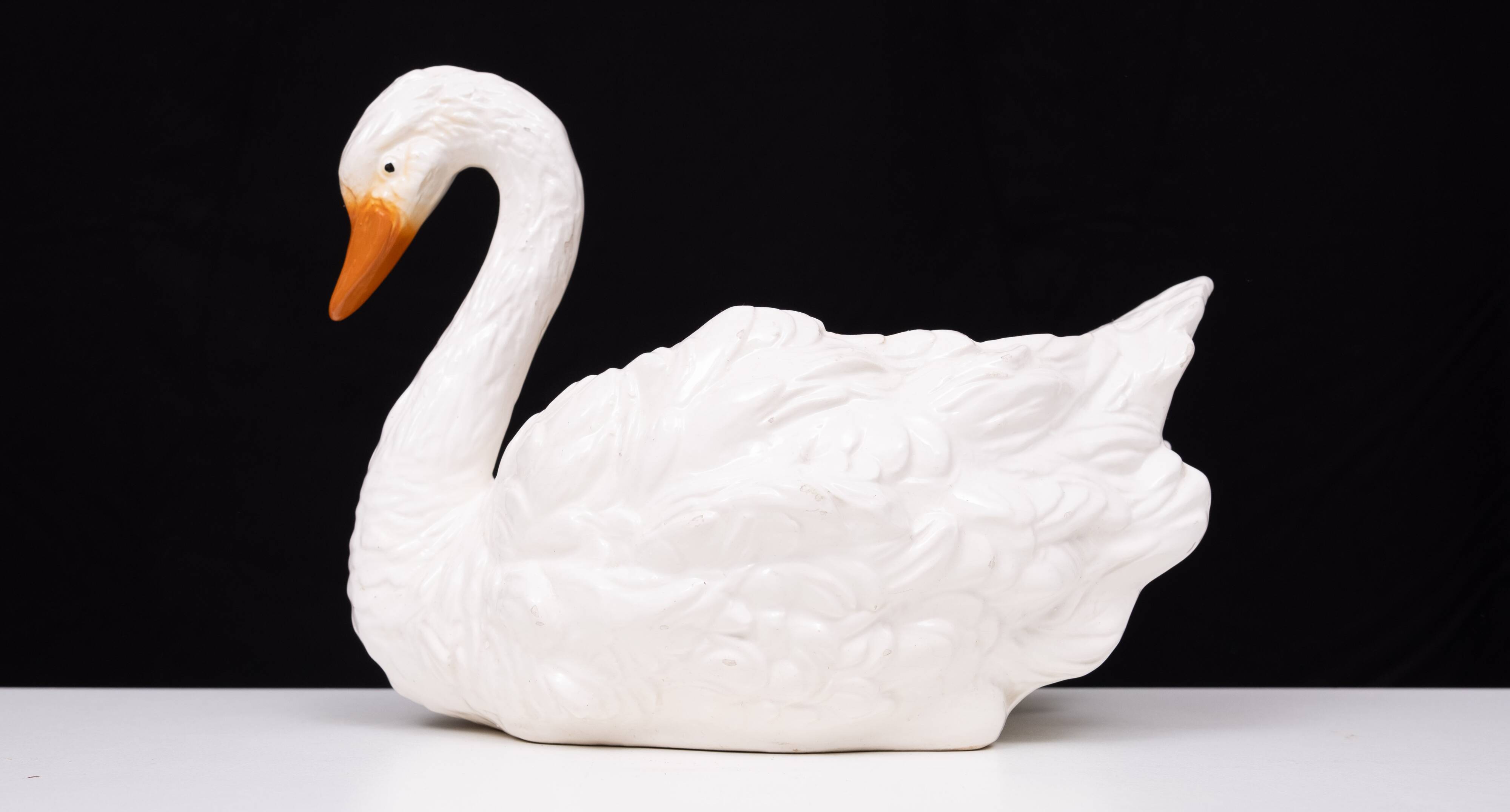 Antique Capodimonte Ceramic Swan jardiniere 1880