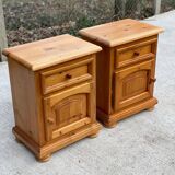 Pair of English bedside tables in solid pine wood