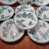 Iron Earth Service Tits