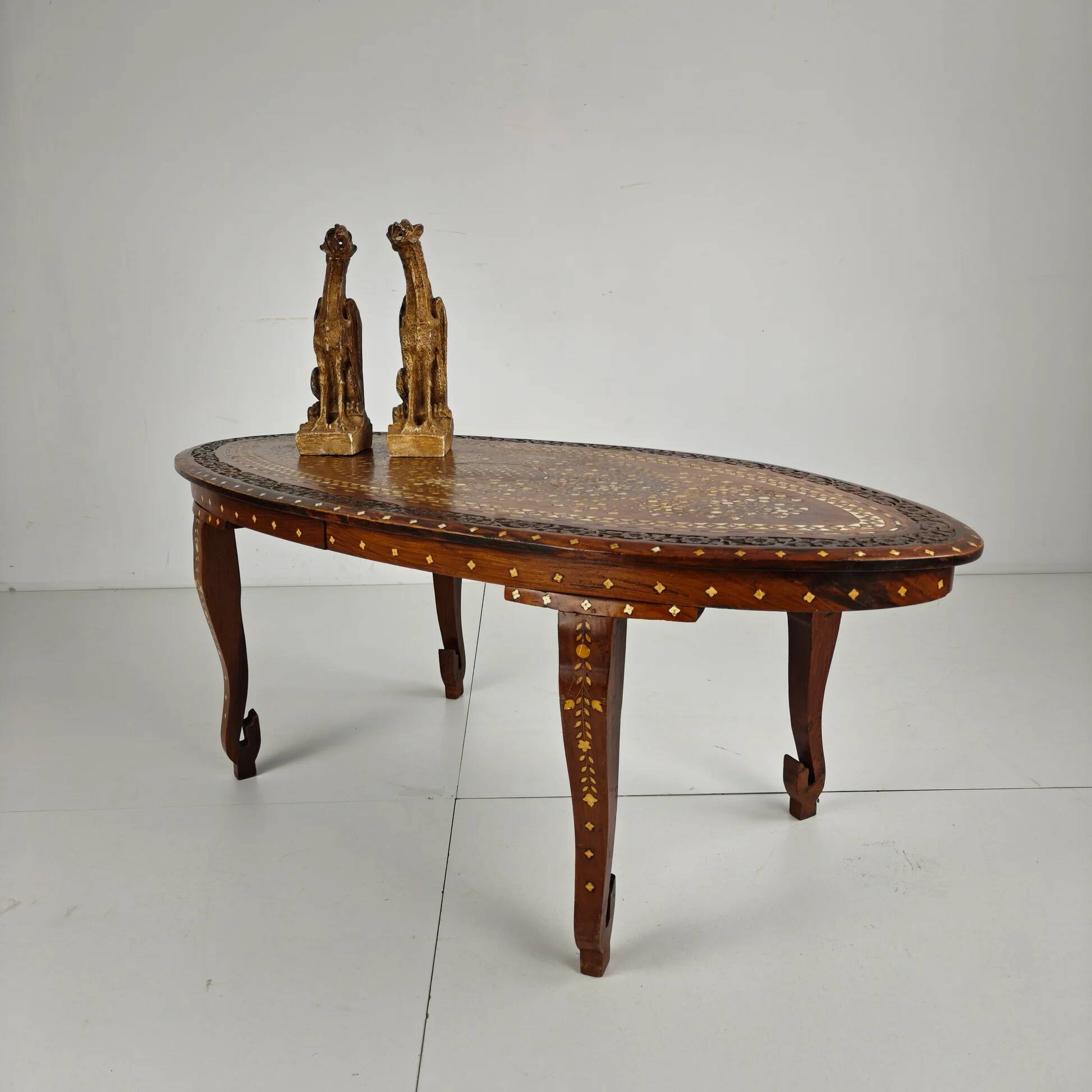 20th century Anglo-Indian inlaid bone coffee table
