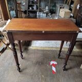 Varnished solid wood shelf console
