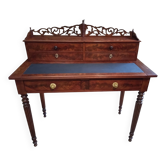 Bureau à gradin