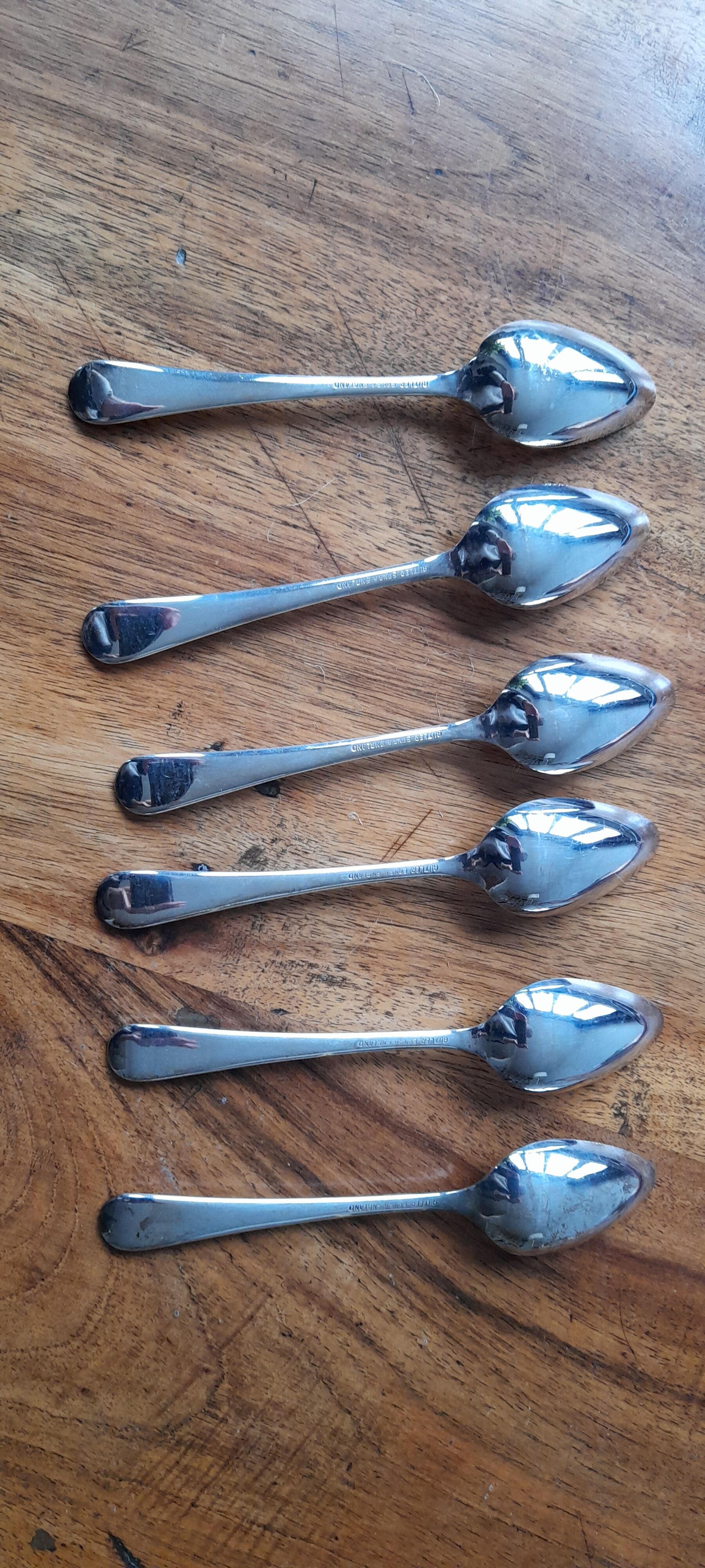 Grapefruit or melon spoons