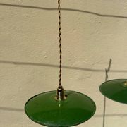 Vintage trio suspension lampshade in green and white enamelled metal.