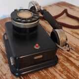 Old wall phone 1920