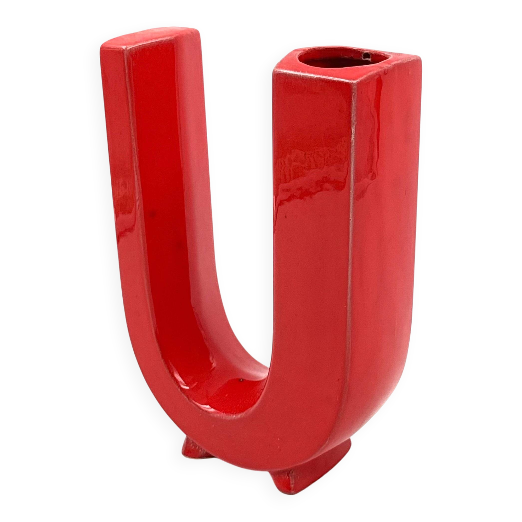 Space age red U letter ceramic solifleur vase, Marcel Radureau Francia 1970