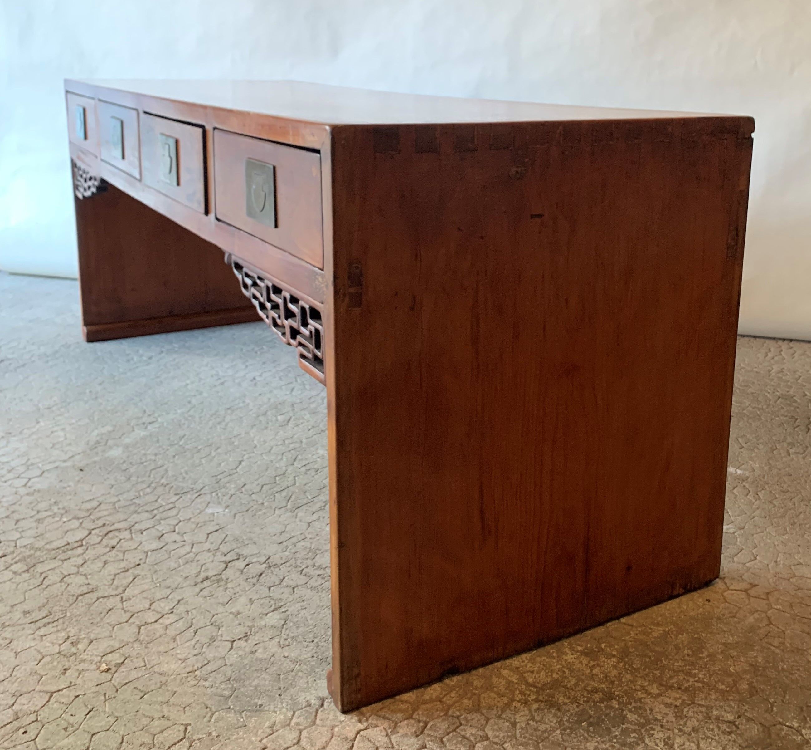Console basse chinoise