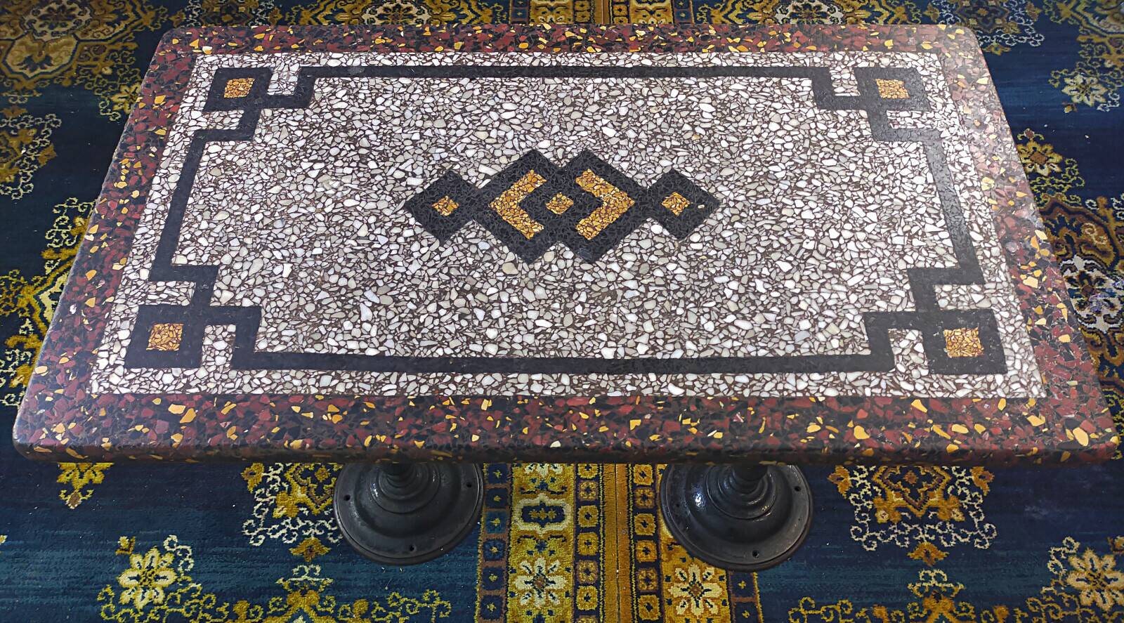 Table bistrot fonte et Terrazzo début 20ème